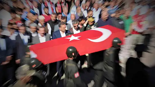 Şehit Ataş, son yolculuğuna uğurlandı