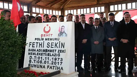 Şehit polis Fethi Sekin kabri başında anıldı