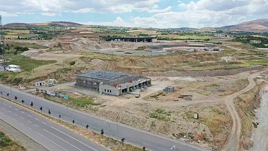 Spor ve Yaşam Kompleksi inşaatı hızla ilerliyor