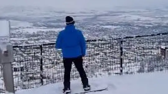 Tarihi Harput Mahallesi'nde kayak keyfi