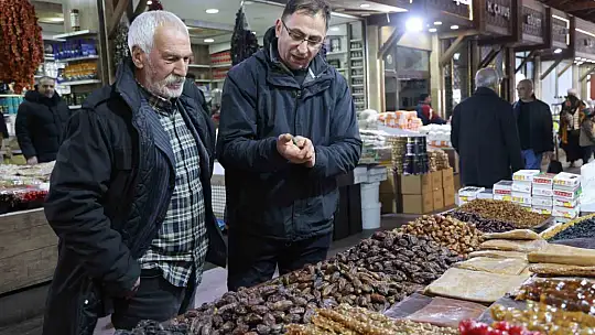 Tarihi Kapalı Çarşı'da Ramazan bereketi