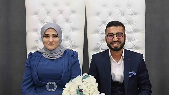 Tarihten habersiz nikah kıydılar, günü öğrencince şoke oldular
