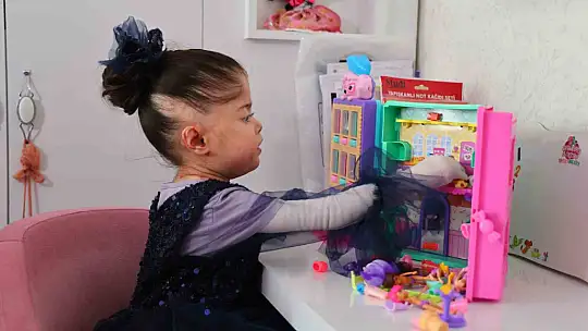 Tek dileği kelebek hastası kızına doyasıya sarılabilmek
