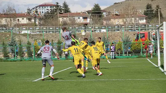TFF 3. Lig: ES Elazığspor: 0 - Belediye Derincespor: 1