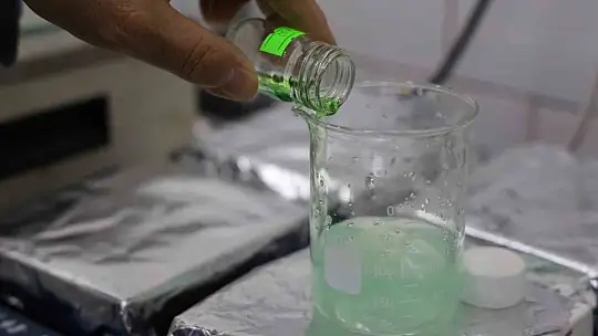 Türk bilim adamı, ateşlendiğinde yüksek enerji salınımına sahip nano-enerjik grafen geliştirdi