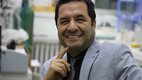 Türk bilim adamı, ateşlendiğinde yüksek enerji salınımına sahip nano-enerjik grafen geliştirdi
