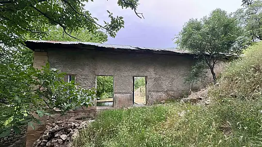 Türkan Şoray'ın ölüm tehlikesi atlattığı, Cemo filminin bazı sahnelerinin çekildiği mekanlar harabeye döndü