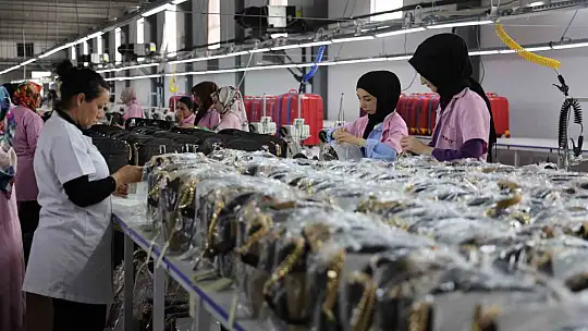 Türkiye'nin en büyüğü: Üretilen çantalar 26 ülkeye ihraç ediliyor