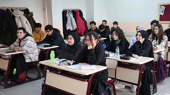 Türkiye tarihinde uzaydan ilk iletişime geçilecek okulda gurur ve heyecan üst seviyede