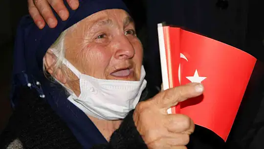Ukrayna'dan tahliye edilen 180 Ahıska Türk'ü Elazığ'a getirildi