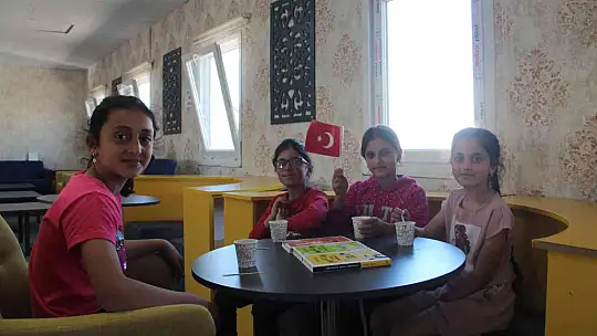 Elazığ'a gelen Ahıska Türkleri: Türkiye ve bayrağımız için canımızı vermeye hazırız