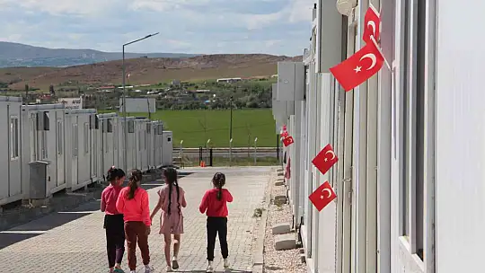 Elazığ'a gelen Ahıska Türkleri: Türkiye ve bayrağımız için canımızı vermeye hazırız