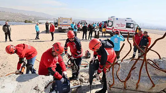 UMKE'den gerçeği aratmayan tatbikat
