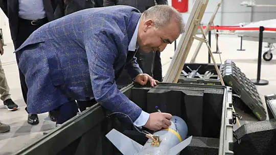 Vali Hatipoğlu'ndan İHA Komutanlığına ziyaret