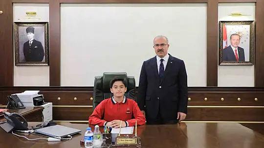 Vali koltuğuna oturdu, ilk icraatlarından birisi deprem ve yapı stoku oldu