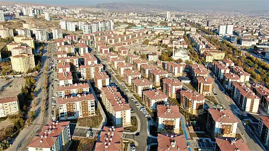 Vali Toraman: 'Elazığ depremi sonrası 25 bin konutun anahtarını vatandaşlarımıza teslim etmiş bulunuyoruz''