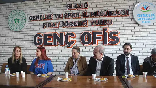 Vali Toraman, depremzedelerle bir araya geldi