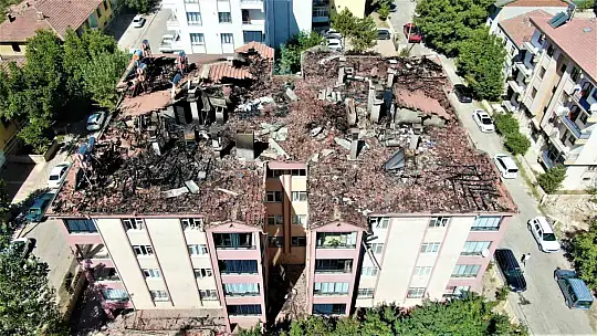 Yangın 3 saat sonra kontrol altına alınmıştı, hasar gün doğunca ortaya çıktı
