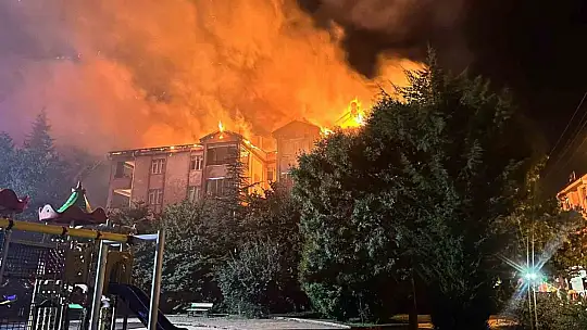 Yangın 3 saat sonra kontrol altına alınmıştı, hasar gün doğunca ortaya çıktı