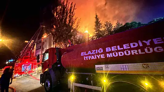 Yangın 3 saat sonra kontrol altına alınmıştı, hasar gün doğunca ortaya çıktı