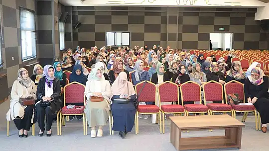 Yaz Kur'an kursları eğitim semineri tamamlandı