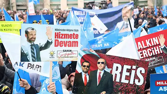 Yeniden aday olan Başkan Şerifoğulları'na coşkulu karşılama