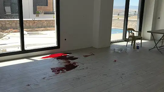 Yüksekten düşen mobilya ustası hayatını kaybetti