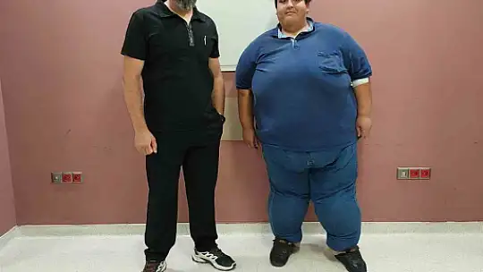 Yürümekte bile zorluk çekiyordu, 248 kiloda tüp mide ameliyatı oldu