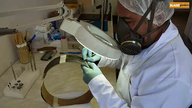 Urartu dönemine ait metal eserler Elazığ'ın geleceğine aktarılıyor