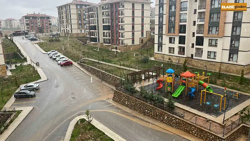 Elazığ'da sağanak etkili oluyor