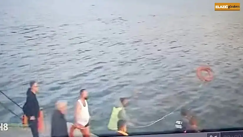 Feribottan baraja atlayan şahıs kurtarıldı
