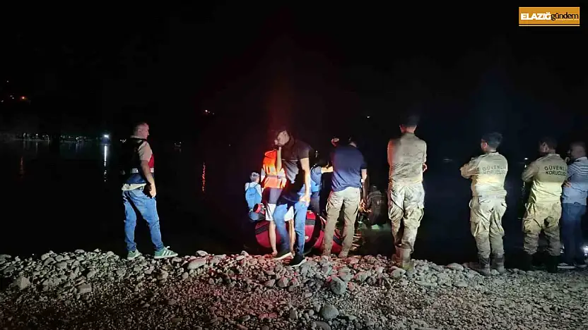 Balık tutmak için nehre giren şahıs akıntıya kapıldı, arama çalışması başlatıldı