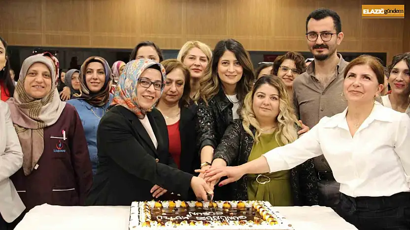 Elazığ'da 'Ebeler Günü' kutlandı