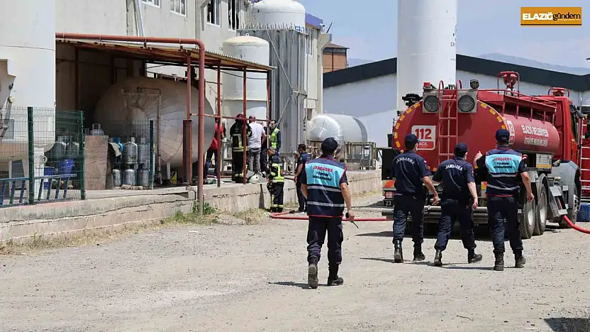 Elazığ'da gaz dolum tesisinde patlama: 3 kişi gazdan etkilendi