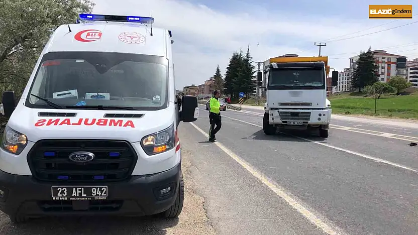 Elazığ'da kamyon ile otomobil çarpıştı: 1 yaralı