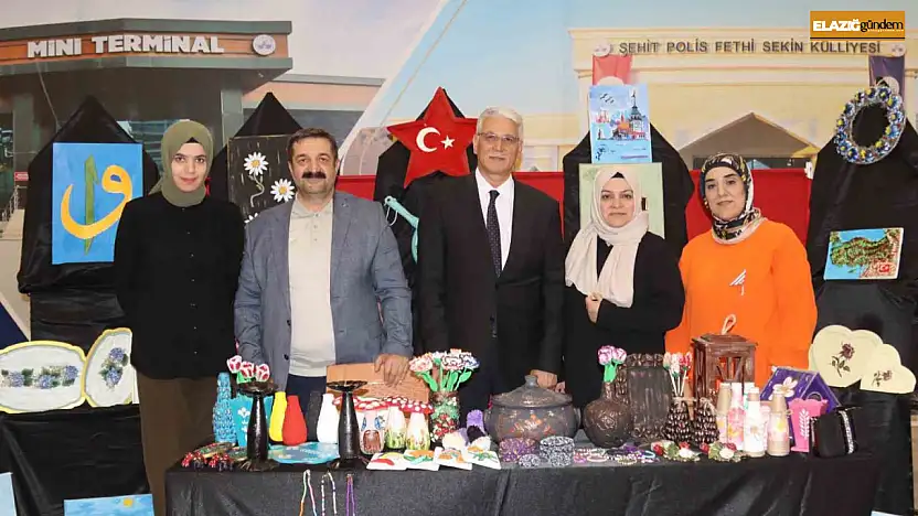 Elazığ'da kursiyerlerin el emekleri görücüye çıktı