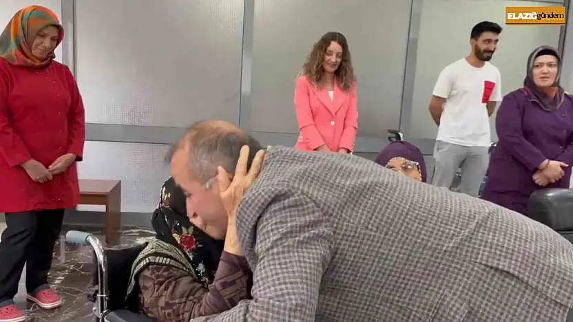 Huzurevindeki yaşlı kadının valiye sözleri gönülleri ısıttı: 'Babalar Günün kutlu olsun, bana da bir öpücük ver'