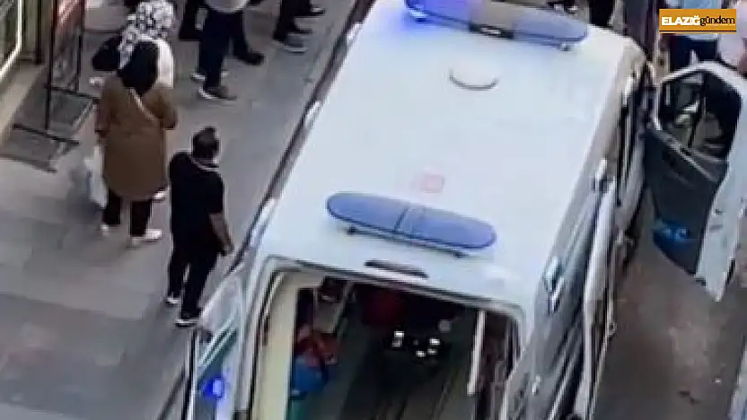 Sokak ortasında kalbi duran şahıs, vatandaşın kalp masajı ile hayata döndü